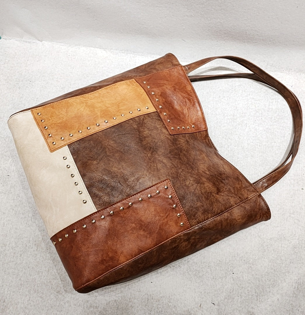 Rivet Contrast Stitching Shoulder Bag