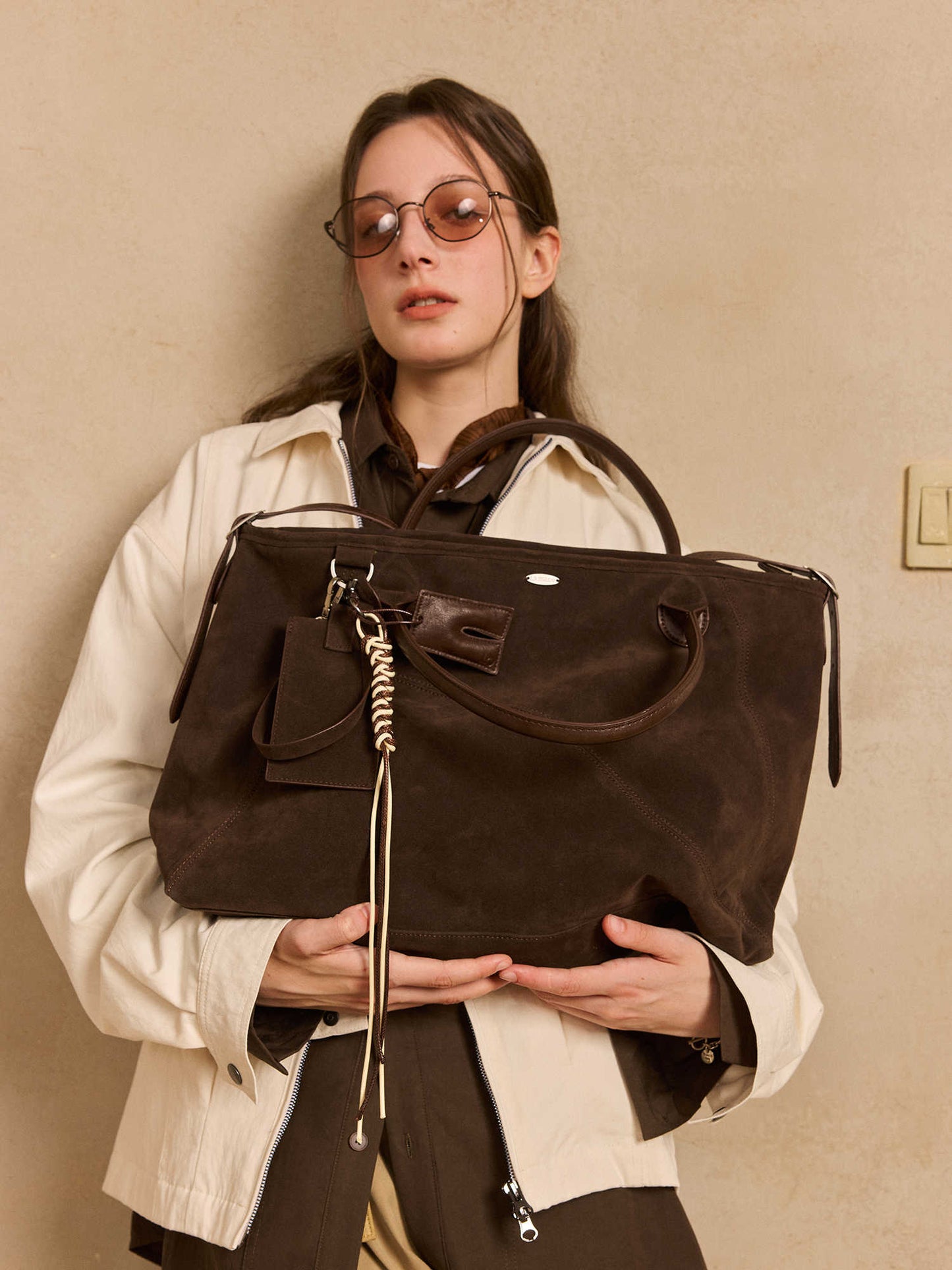 Hand-held Diagonal Bag