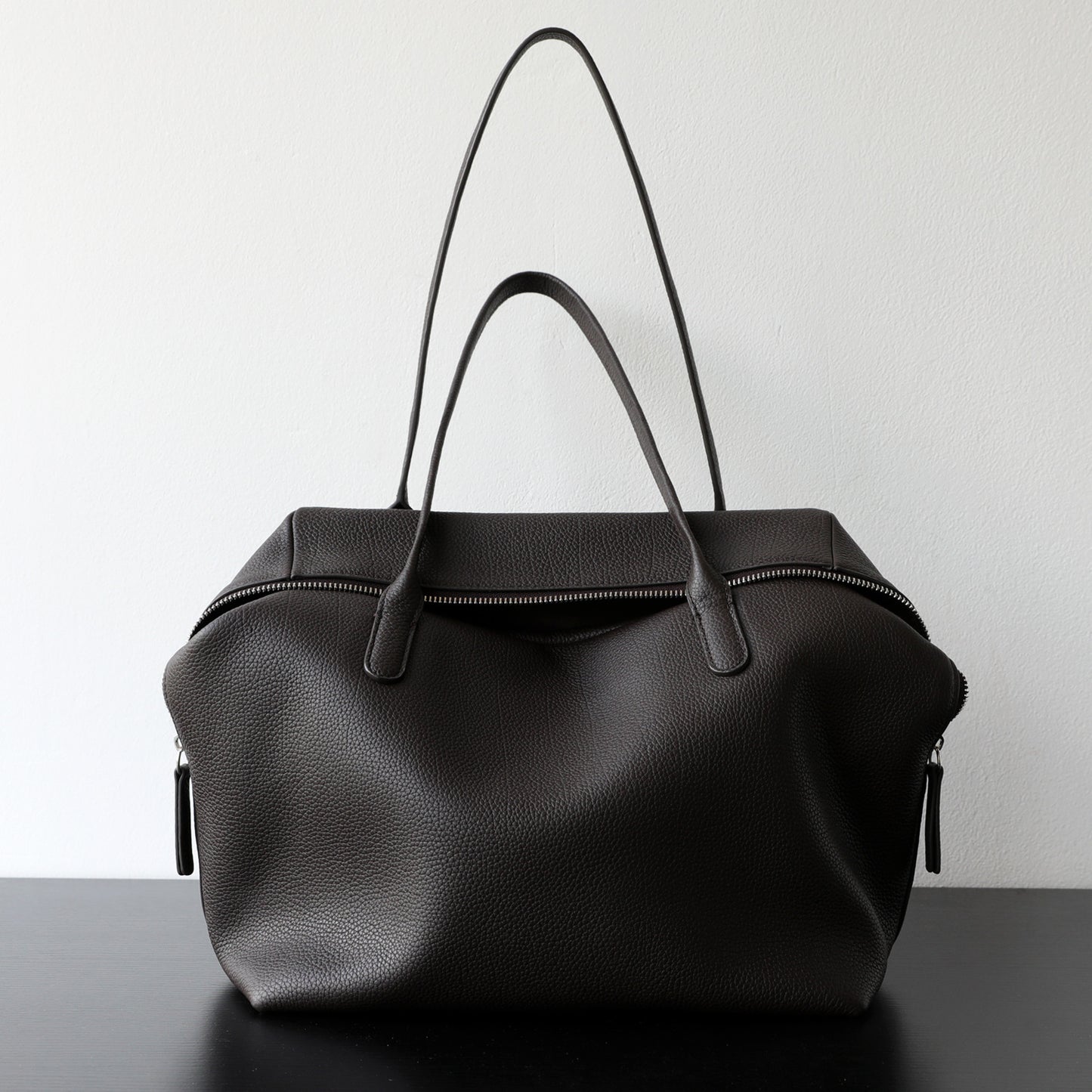 Laid-back shoulder Bag
