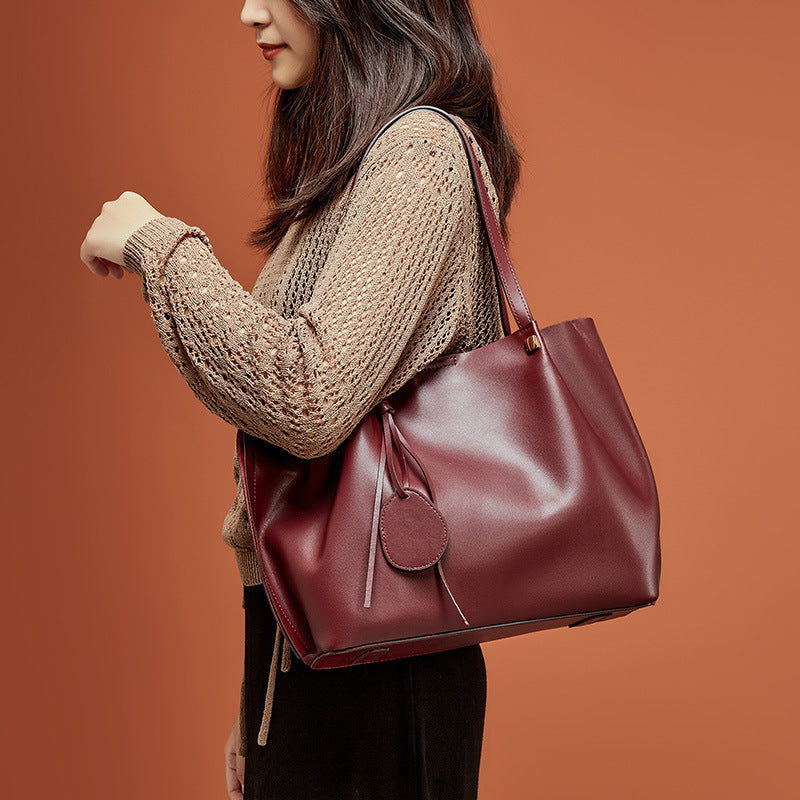 Tote Shoulder Bag in Calf Leather