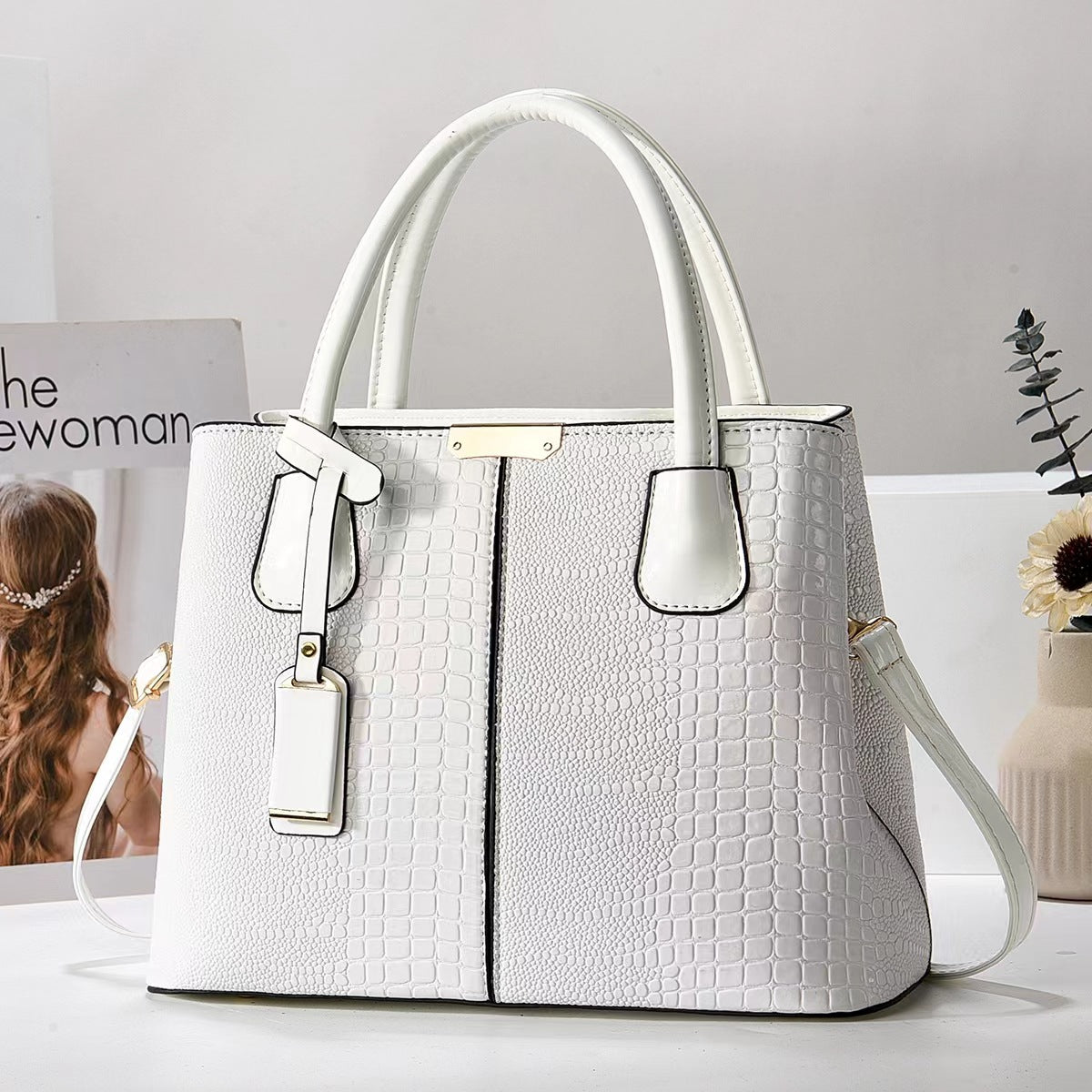 Textured Tote bag