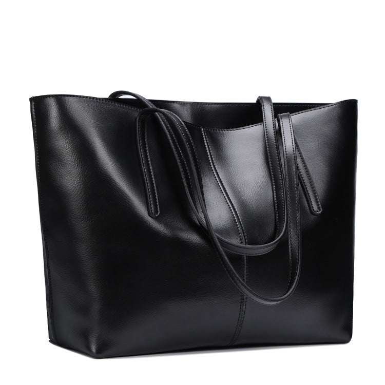Mid Size Shoulder Bag in Calf Leather