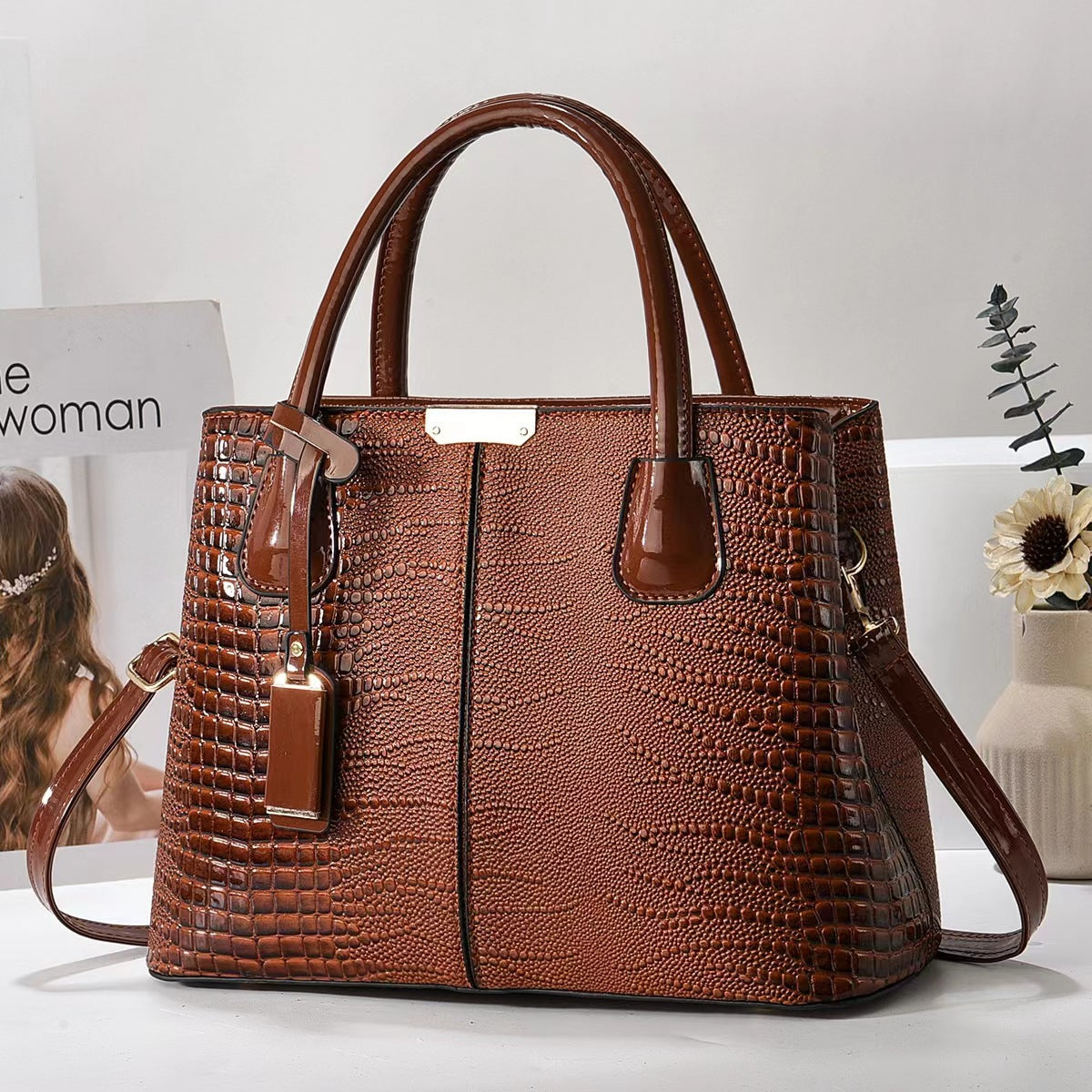 Textured Tote bag