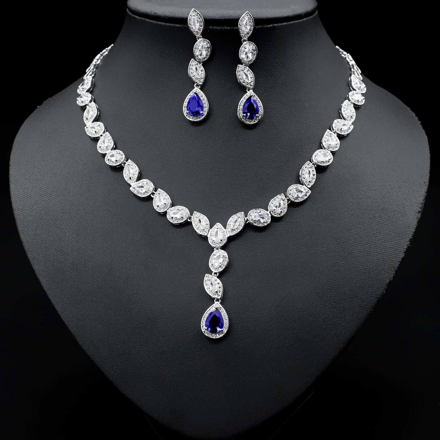 Colorful Zircon Necklace Earrings Clavicle Chain Noble Luxury Wedding Dress Three-piece Set