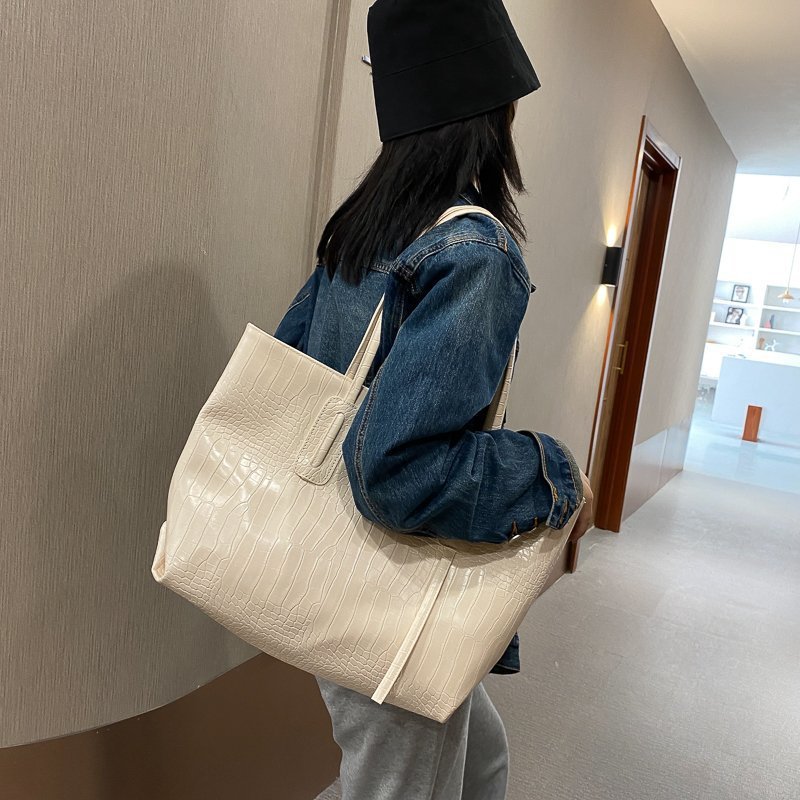 Versatile Shoulder Bag