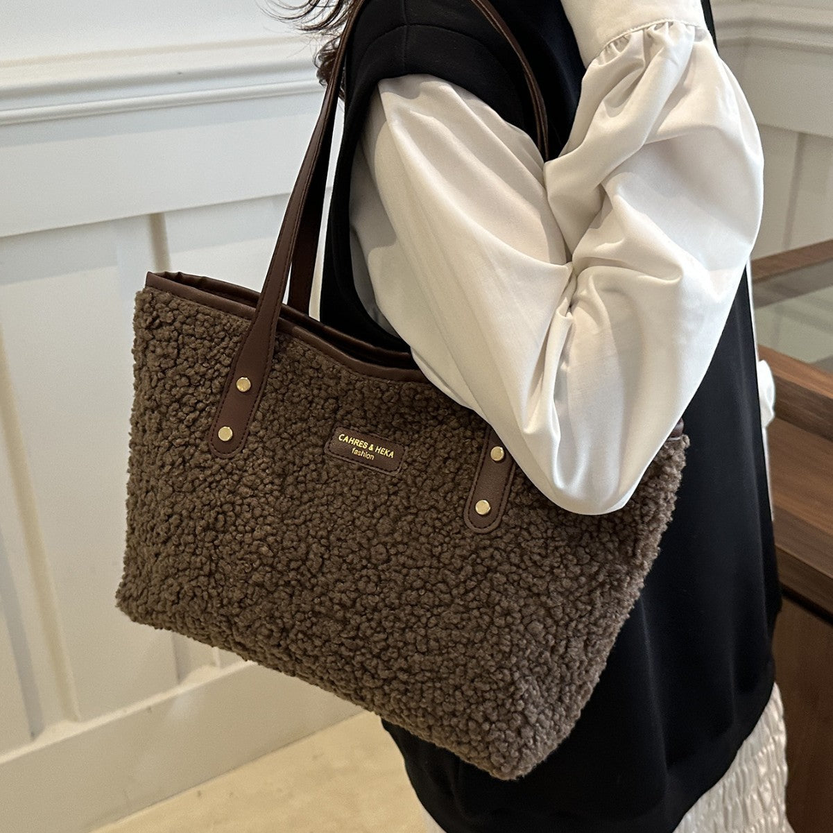 Furry Versatile Shoulder Bag