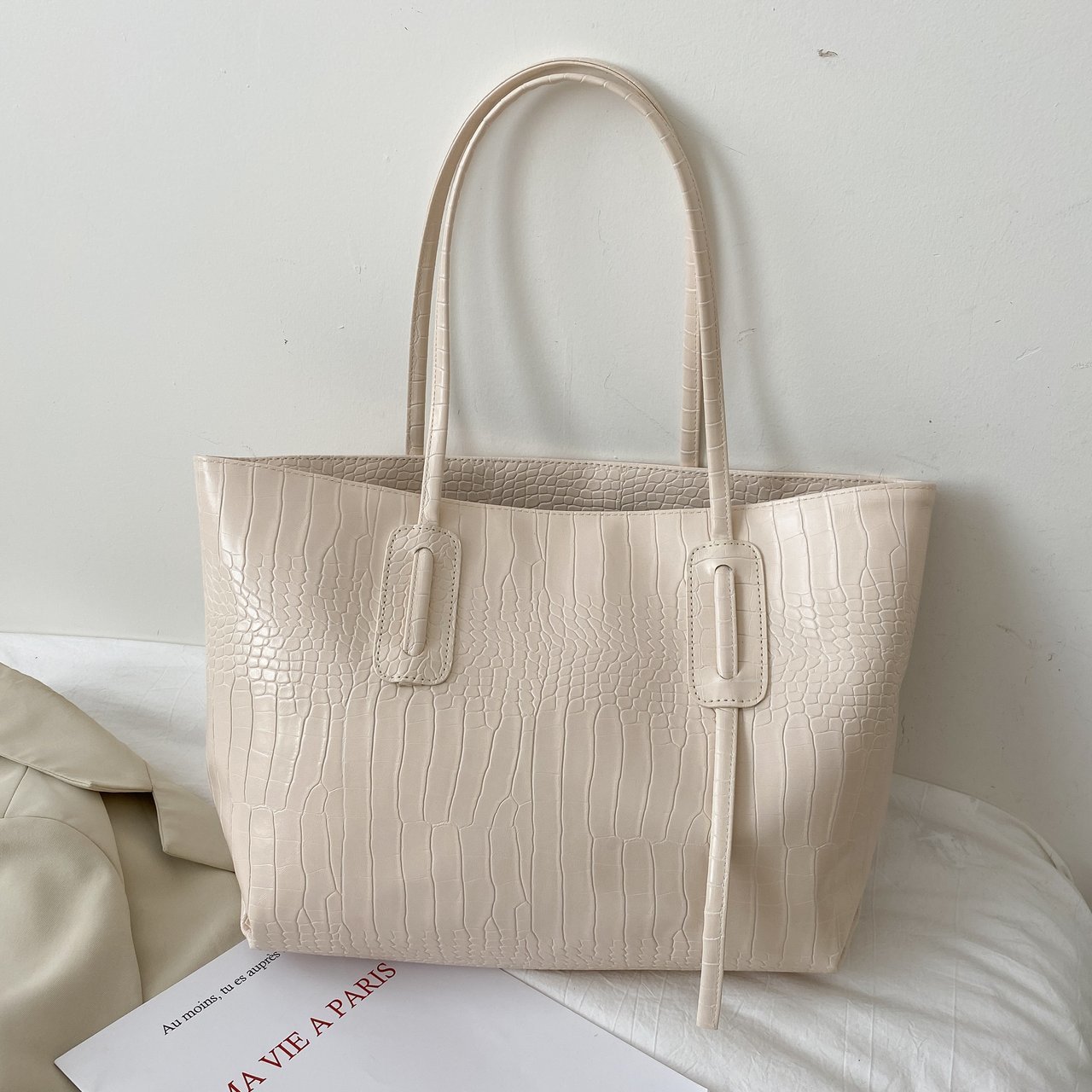 Versatile Shoulder Bag