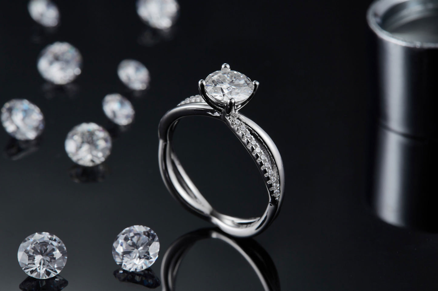 1-carat Luxury Jewelry Silver Ring Set With Top-quality Moissanite, S925 Silver Plated Platinum