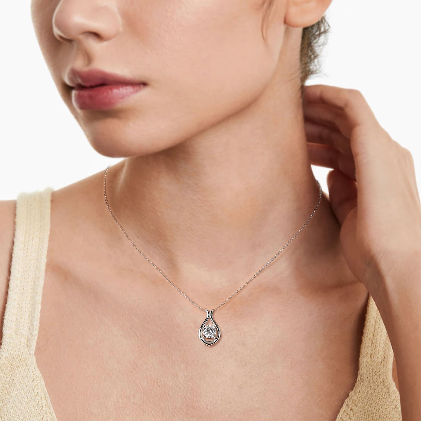 Minimalist Versatile And Sophisticated Waterdrop Moissanite Pendant